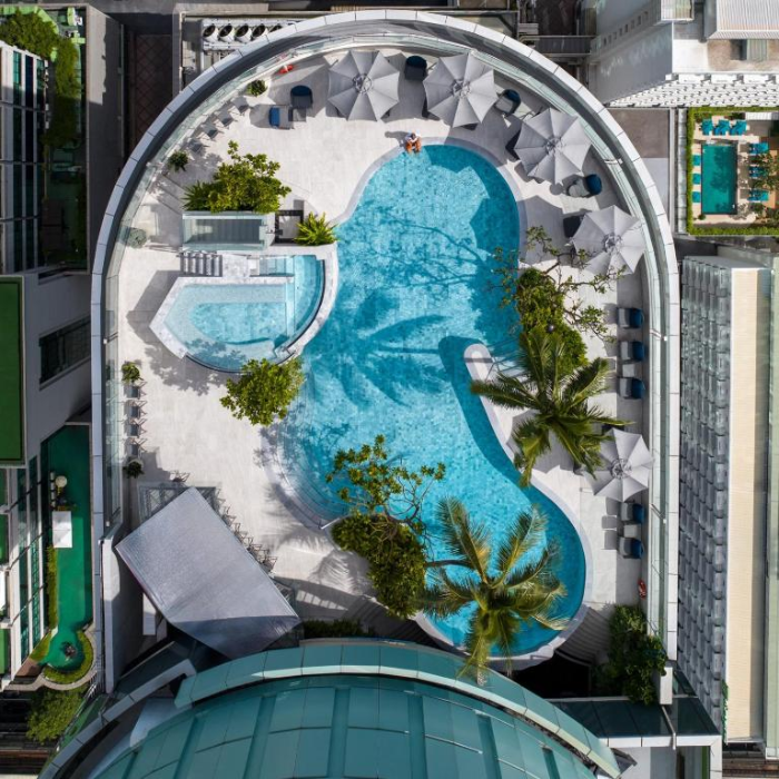 swimming pool